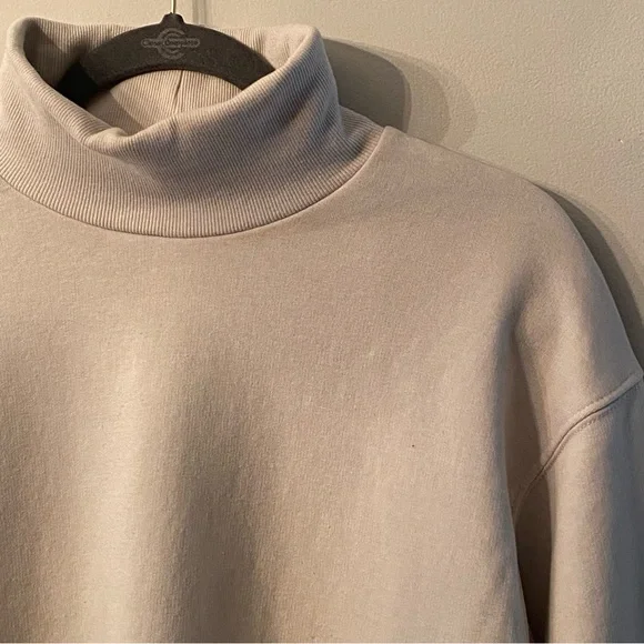 Zara Minimalistic Matching Set - Picture 4 of 10